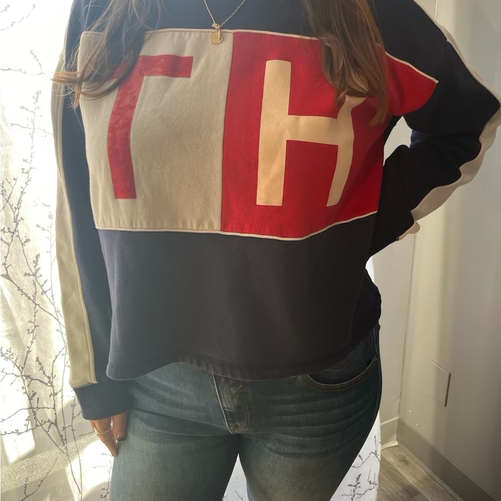 Tommy Hilfiger Navy and Cream Boxy Sweatshirt